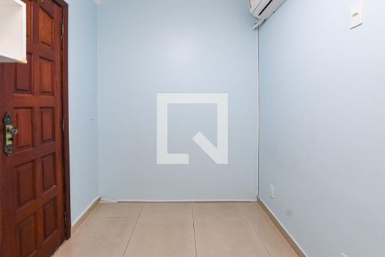 Quarto 1 de apartamento para alugar com 2 quartos, 95m² em Centro, Niterói