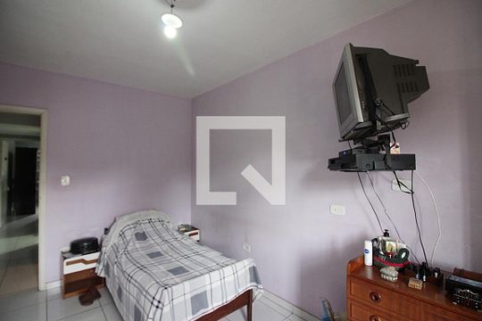 Quarto 1 de casa à venda com 2 quartos, 250m² em Alves Dias, São Bernardo do Campo