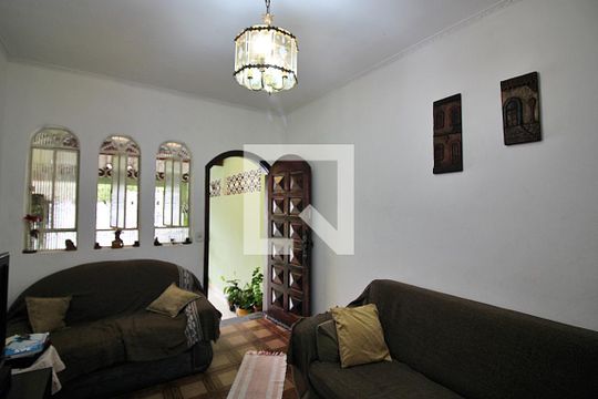 Sala de casa à venda com 2 quartos, 250m² em Alves Dias, São Bernardo do Campo