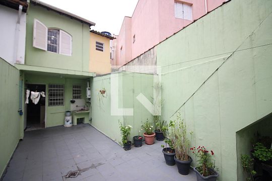 Quintal de casa à venda com 2 quartos, 250m² em Alves Dias, São Bernardo do Campo
