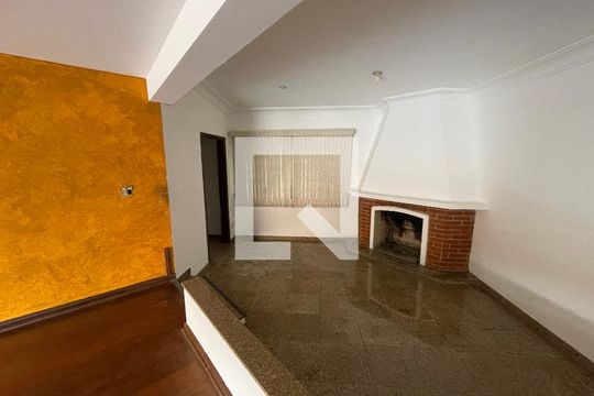 Sala de casa de condomínio para alugar com 5 quartos, 390m² em Jardim Sao Paulo Ii, Cotia