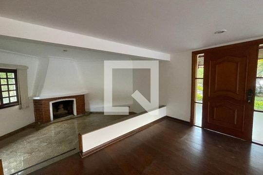 Casa de Condomínio para alugar com 5 quartos, 390m² em Jardim Sao Paulo Ii, Cotia