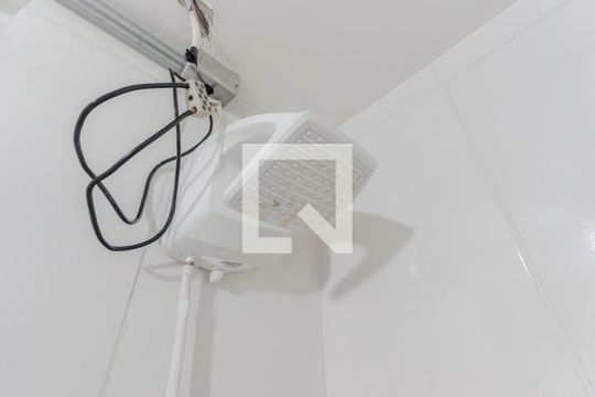 Banheiro de apartamento para alugar com 1 quarto, 45m² em Jardim Paulista, São Paulo