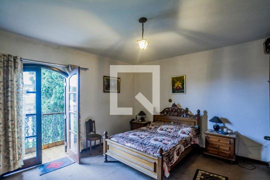 Quarto 1 de casa para alugar com 2 quartos, 130m² em Parque das Nações, Santo André