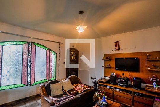 Sala de casa para alugar com 2 quartos, 130m² em Parque das Nações, Santo André