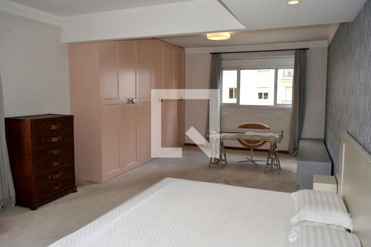 Suíte 2 de apartamento à venda com 2 quartos, 160m² em Jardim Paulista, São Paulo