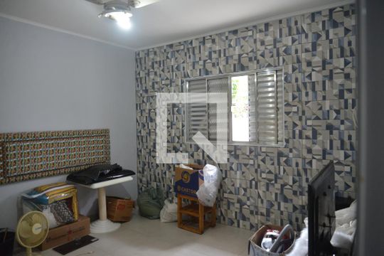 Quarto 1 de casa à venda com 2 quartos, 200m² em Santa Terezinha, Santo André