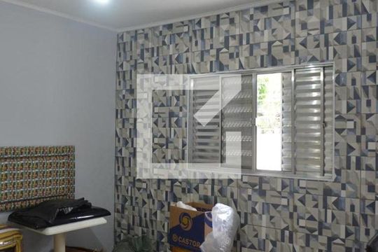 Quarto 1 de casa à venda com 2 quartos, 200m² em Santa Terezinha, Santo André