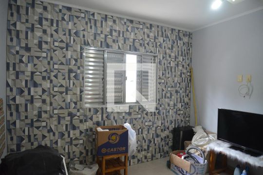 Quarto 1 de casa à venda com 2 quartos, 200m² em Santa Terezinha, Santo André