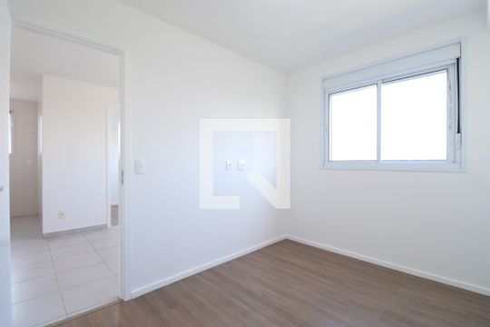 Quarto 1 de apartamento para alugar com 2 quartos, 35m² em Vila Leopoldina, São Paulo