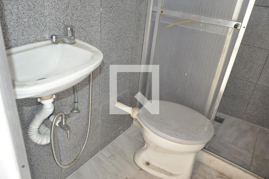 Banheiro de apartamento à venda com 1 quarto, 30m² em Riachuelo, Rio de Janeiro