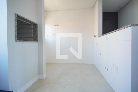 Cozinha de apartamento à venda com 3 quartos, 104m² em Passo D’areia, Porto Alegre