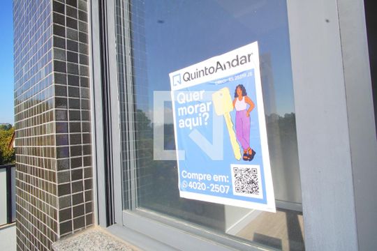 Adesivo na Janela de apartamento à venda com 3 quartos, 104m² em Passo D’areia, Porto Alegre