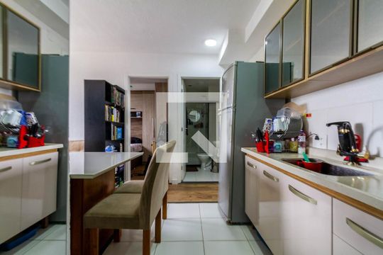 Cozinha de apartamento à venda com 2 quartos, 36m² em Jardim Promissao, São Paulo