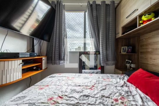 Quarto 1 de apartamento à venda com 2 quartos, 36m² em Jardim Promissao, São Paulo