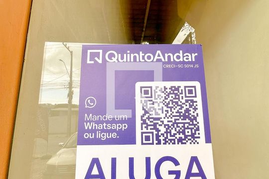 Plaquinha de apartamento para alugar com 1 quarto, 40m² em Ingleses do Rio Vermelho, Florianópolis