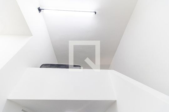 Mezanino de apartamento para alugar com 1 quarto, 20m² em Aclimação, São Paulo
