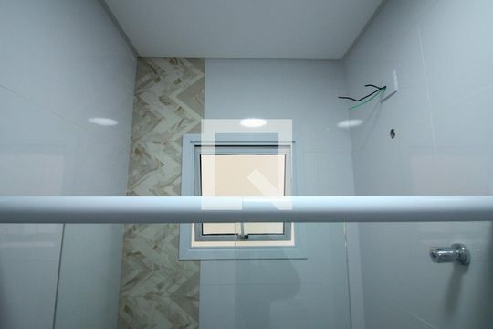 Banheiro de apartamento para alugar com 1 quarto, 35m² em Vila California, São Paulo
