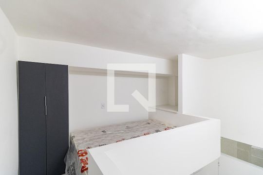 Mezanino/Quarto  de apartamento para alugar com 1 quarto, 20m² em Aclimação, São Paulo