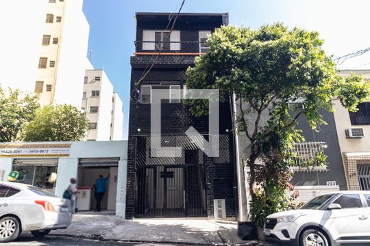 Fachada de apartamento para alugar com 1 quarto, 20m² em Aclimação, São Paulo