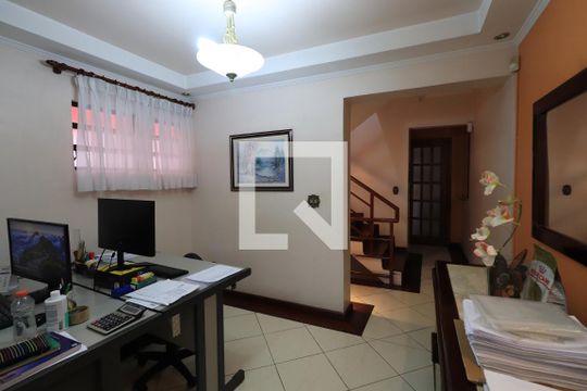 Sala de casa para alugar com 3 quartos, 302m² em Vila Carrão, São Paulo