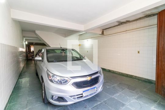 Garagem de casa à venda com 2 quartos, 254m² em Vila Rui Barbosa, São Paulo