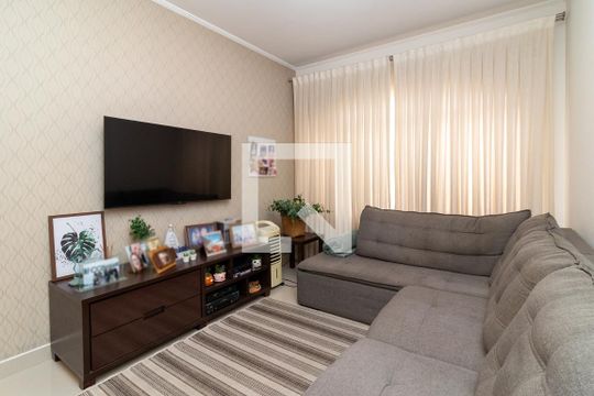 Sala de casa à venda com 2 quartos, 254m² em Vila Rui Barbosa, São Paulo