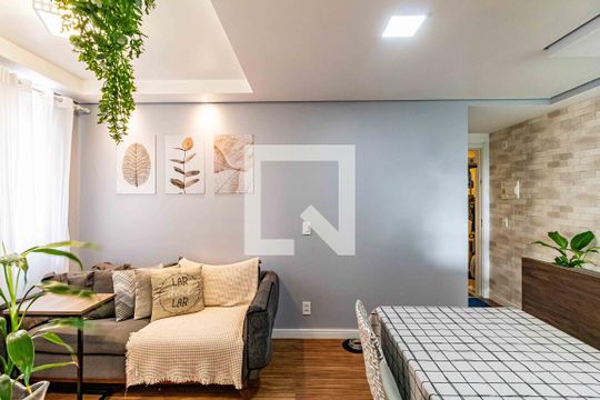 Sala de apartamento para alugar com 2 quartos, 41m² em Jardim Alvorada (zona Oeste), São Paulo