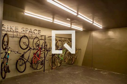 Área comum - Bicicletário de kitnet/studio para alugar com 0 quarto, 26m² em Vila Clementino, São Paulo
