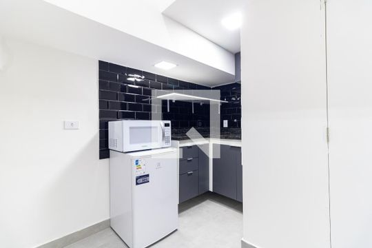 Sala/Cozinha de apartamento para alugar com 1 quarto, 20m² em Aclimação, São Paulo