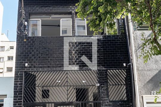 Fachada de apartamento para alugar com 1 quarto, 20m² em Aclimação, São Paulo