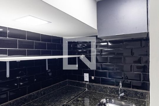 Sala/Cozinha de apartamento para alugar com 1 quarto, 20m² em Aclimação, São Paulo