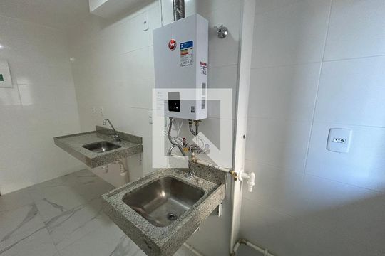 Área de Serviço de apartamento à venda com 2 quartos, 42m² em Del Castilho, Rio de Janeiro