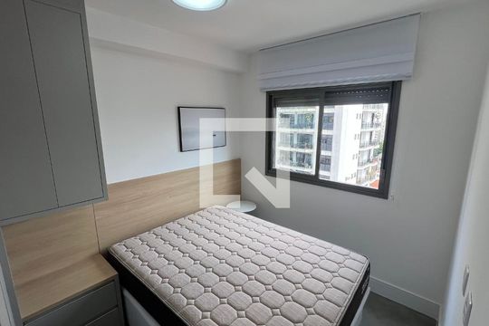 Quarto Suíte de kitnet/studio à venda com 1 quarto, 24m² em Pinheiros, São Paulo