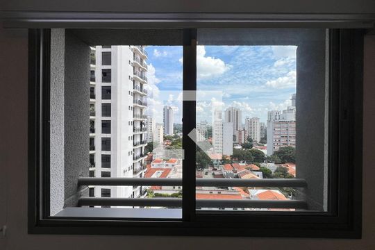 Vista da Sala de kitnet/studio à venda com 1 quarto, 24m² em Pinheiros, São Paulo