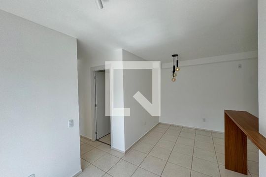 Sala de apartamento para alugar com 3 quartos, 60m² em Recreio dos Bandeirantes, Rio de Janeiro
