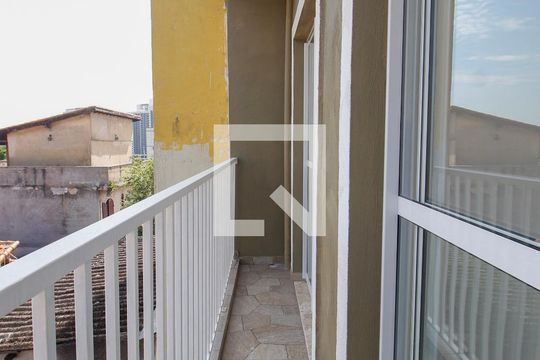 Varanda do Quarto 1 de casa para alugar com 2 quartos, 50m² em Jardim Monte Kemel, São Paulo