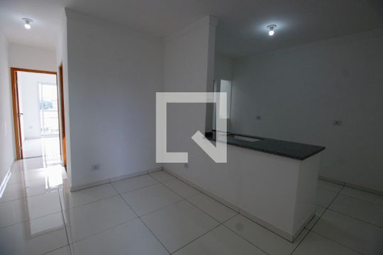 Casa para alugar com 2 quartos, 50m² em Jardim Monte Kemel, São Paulo