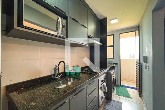 Cozinha e Área de Serviço de apartamento para alugar com 1 quarto, 34m² em Quintas de São José, Ribeirão Preto
