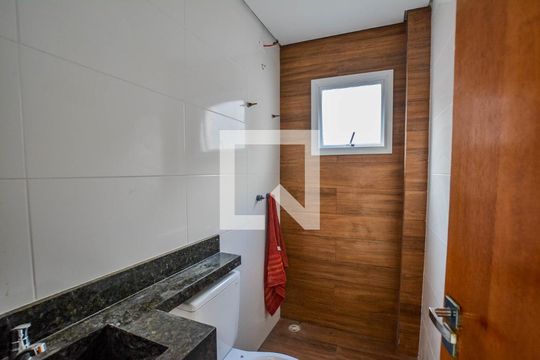 Banheiro da Suíte de apartamento à venda com 2 quartos, 69m² em Jardim Utinga, Santo André