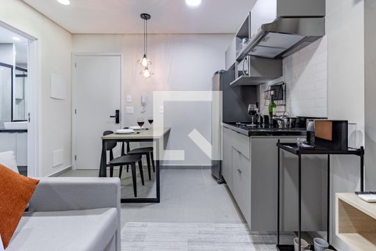 Apartamento para alugar com 1 quarto, 28m² em Vila Madalena, São Paulo