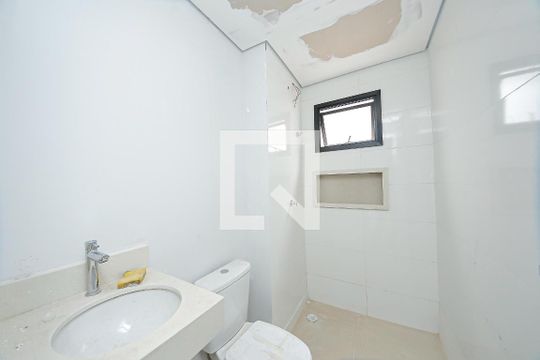Banheiro de apartamento para alugar com 1 quarto, 28m² em Vila Formosa, São Paulo