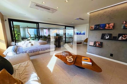 Apartamento à venda com 3 quartos, 218m² em Alto da Lapa, São Paulo