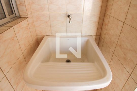 Área de Serviço de apartamento para alugar com 2 quartos, 97m² em Jardim Atlântico, Belo Horizonte
