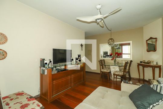 Sala de apartamento à venda com 2 quartos, 86m² em Higienópolis, Porto Alegre