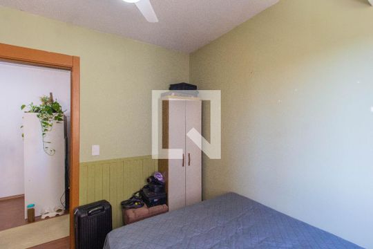 Quarto 1 de apartamento à venda com 2 quartos, 50m² em Olaria, Canoas