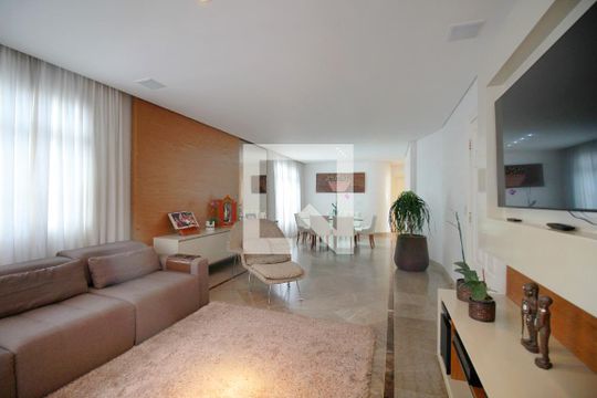 Sala de apartamento à venda com 4 quartos, 156m² em Sion, Belo Horizonte