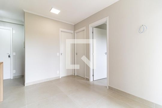 Sala de apartamento para alugar com 2 quartos, 37m² em Jardim Imperador (zona Sul), São Paulo