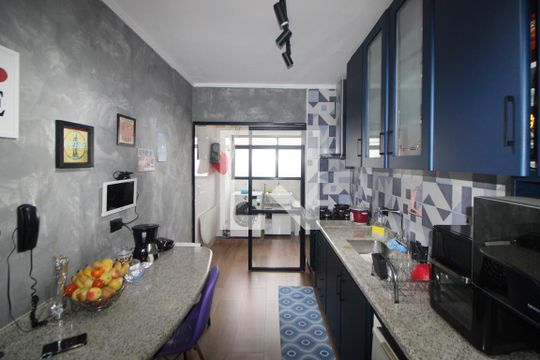 Cozinha de apartamento à venda com 3 quartos, 88m² em Parada Inglesa, São Paulo