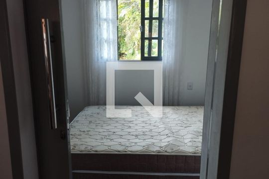 Quarto 1 de casa para alugar com 2 quartos, 60m² em Trindade, Florianópolis